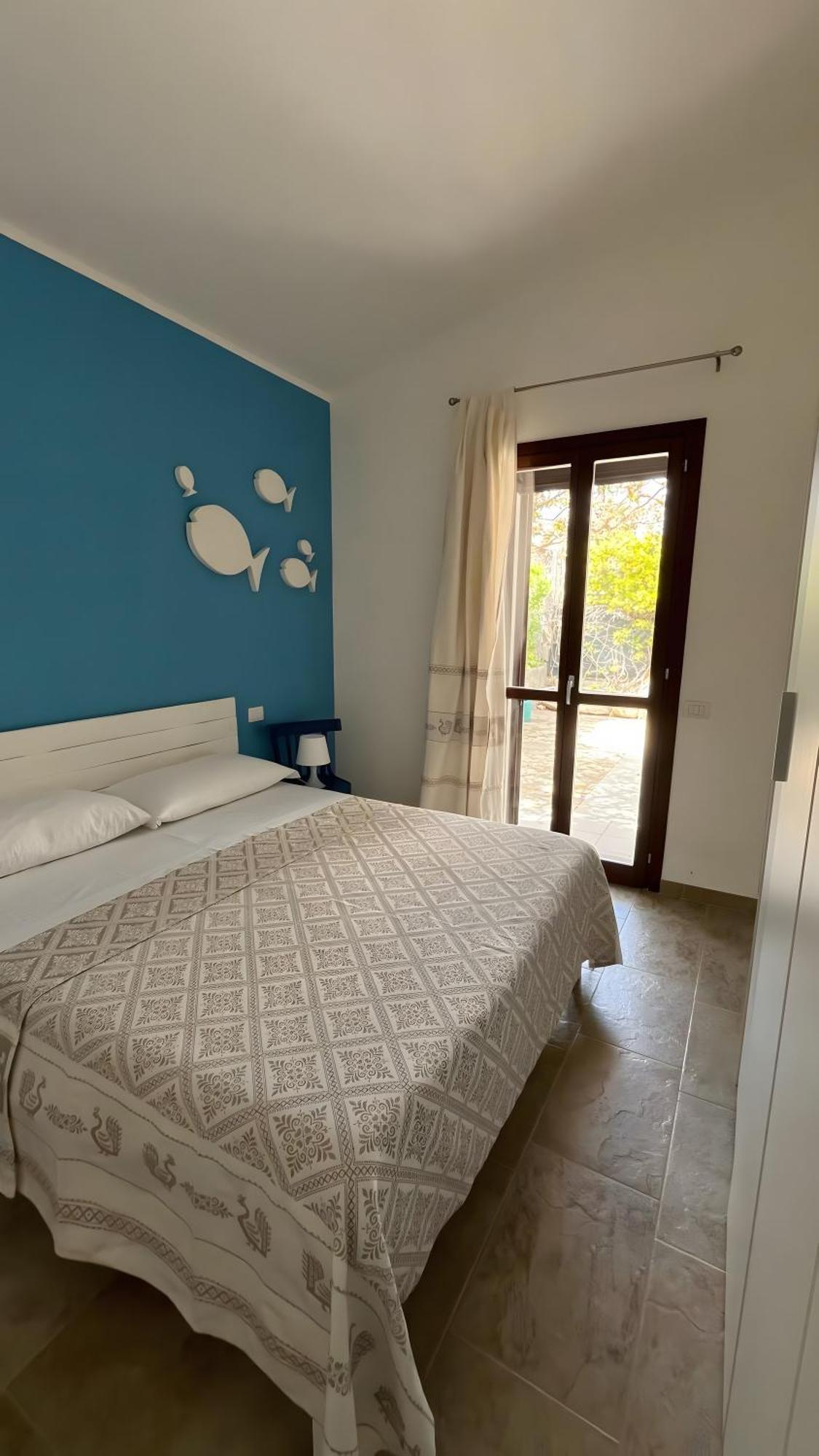 Villa Bouganville Cala Sinzias 카스티아다스 외부 사진