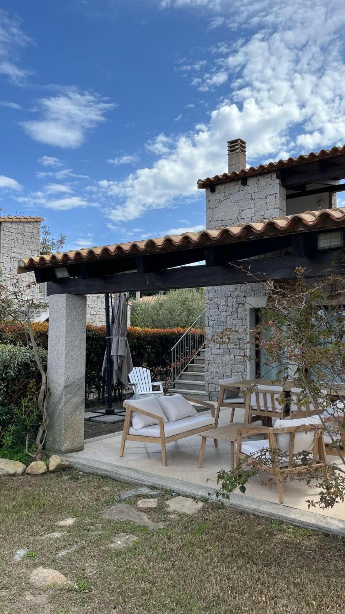 Villa Bouganville Cala Sinzias 카스티아다스 외부 사진
